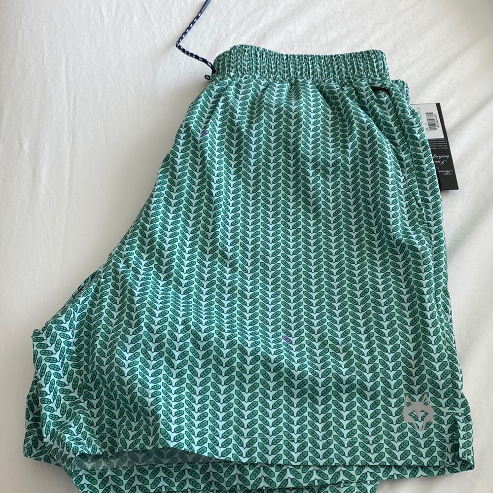 NWT Greyson Men’s Swim Trunks Size M